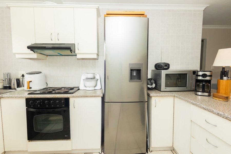 2 Bedroom Property for Sale in Sonstraal Heights Western Cape